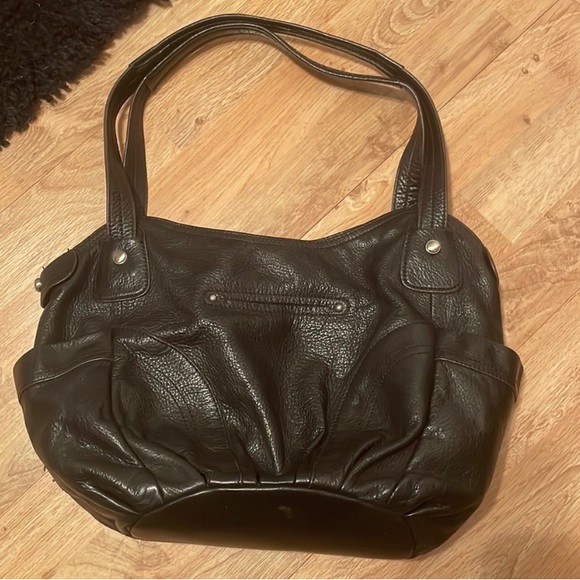 B Makowsky Pebbled Black Leather Silver Tone Hardware Satchel Shoulder Bag Tote - Picture 2 of 7